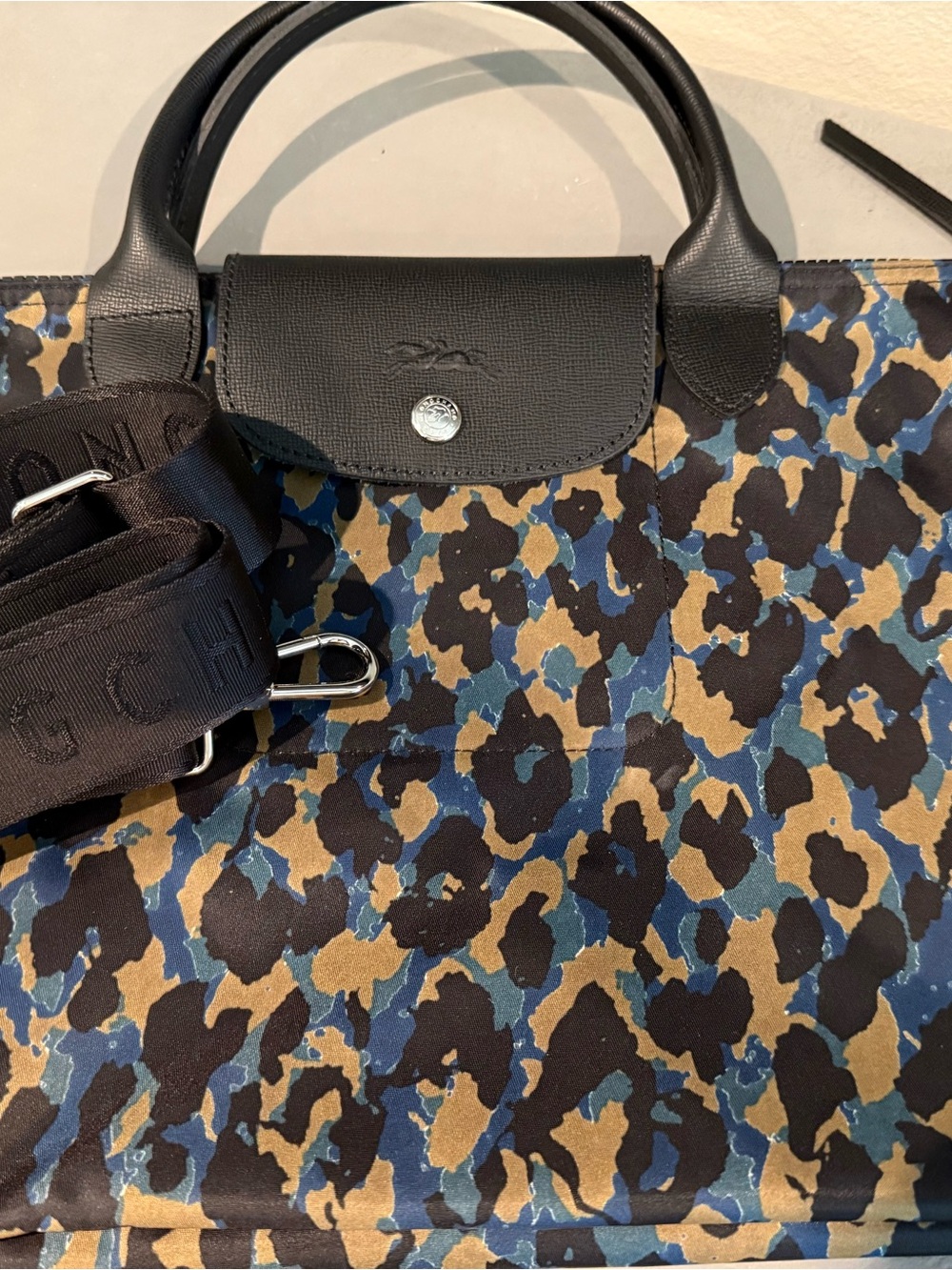 Longchamp Le Pliage Blue Multi Leopard-Print Tote - Picture 2 of 3